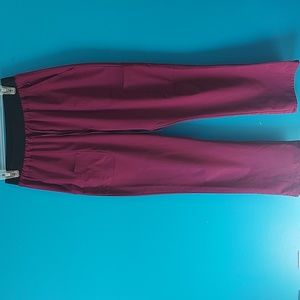 🎀2/$25 Zinnia Scrub Pants